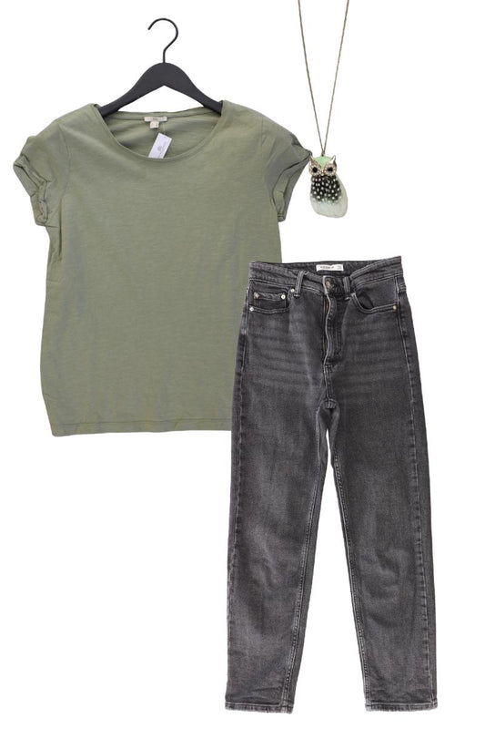 Second Hand Outfit Größe S mit edc by Esprit T-Shirt in Gr. S und Halskette