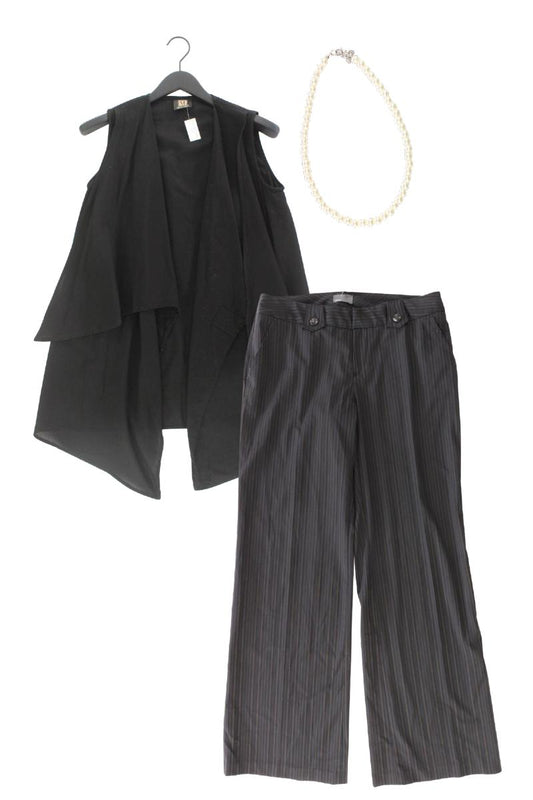 Second Hand Outfit Größe M mit Madeleine Weste in Gr. 38 und Halskette