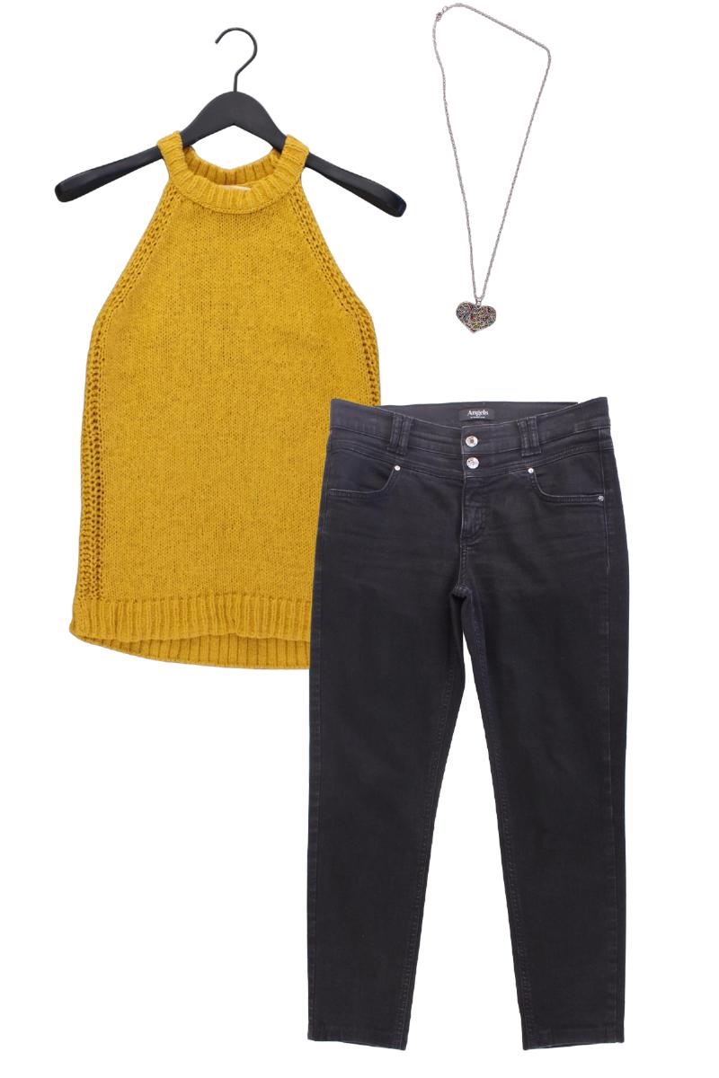 Second Hand Outfit Größe M mit Esprit Stricktop in Gr. M und Halskette