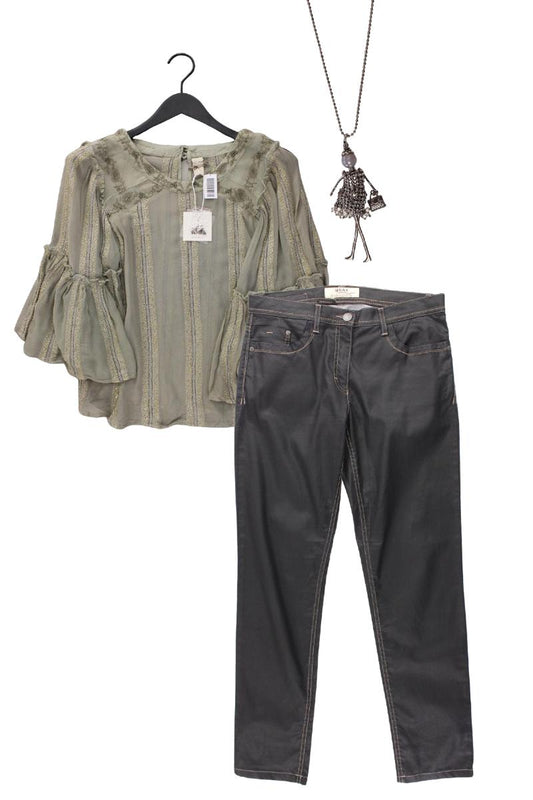 Second Hand Outfit Größe S mit NKN Nekane Chiffonbluse in Gr. S und Halskette