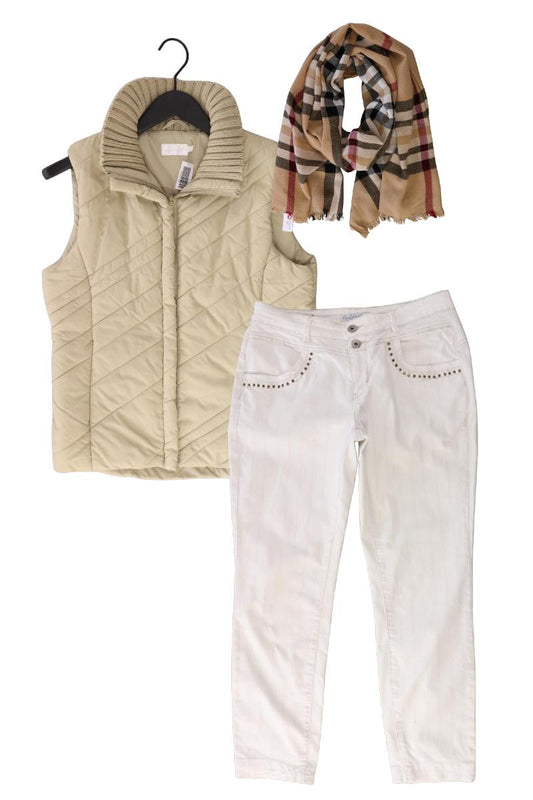 Second Hand Outfit Größe M mit Miss H. Regular Weste in Gr. M und Schal