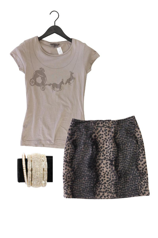 Second Hand Outfit Größe XS mit Review Printshirt in Gr. XS, Mexx Rock in Gr. 34