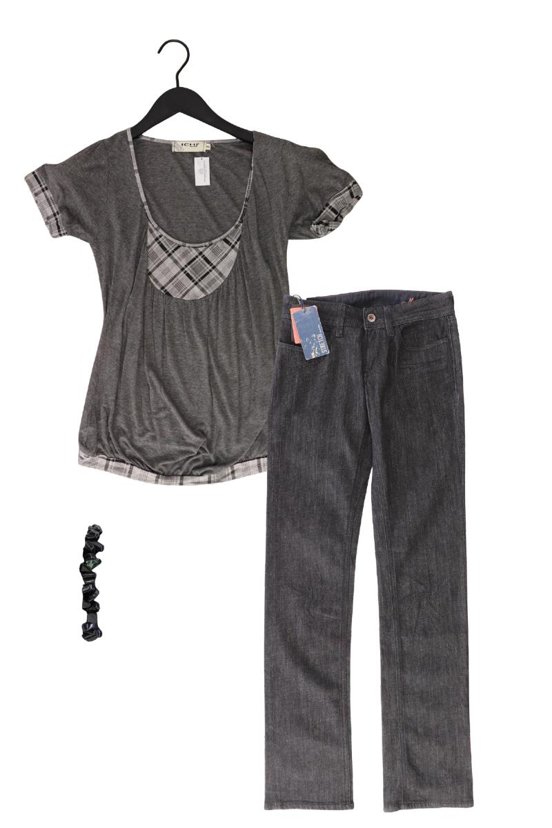 Second Hand Outfit Größe XS mit Ichi T-Shirt in Gr. XS und Armband