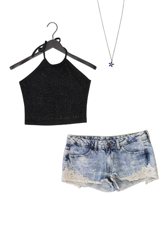 Second Hand Outfit Größe S mit New Look Crop Top in Gr. S und Halskette