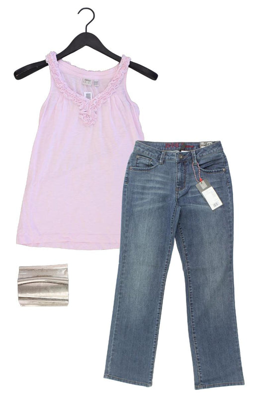 Second Hand Outfit Größe XS mit Esprit Rüschentop in Gr. XS und Armband