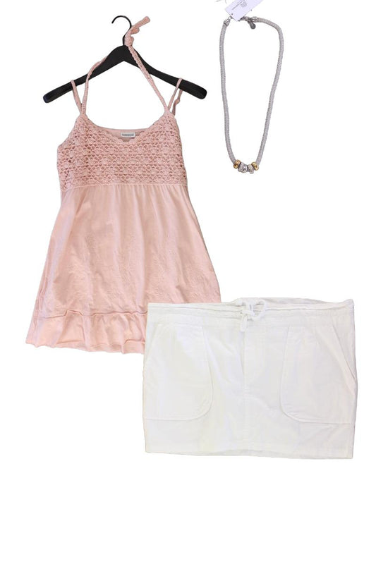 Second Hand Outfit Größe M mit Street One Spaghetti-Top in Gr. 40 und Halskette