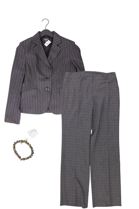 Second Hand Outfit Größe M mit Mexx Blazer in Gr. 38 und Armband