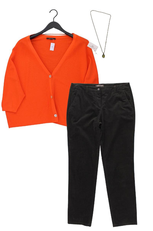 Second Hand Outfit Größe L mit comma, Strickjacke in Gr. L und Halskette