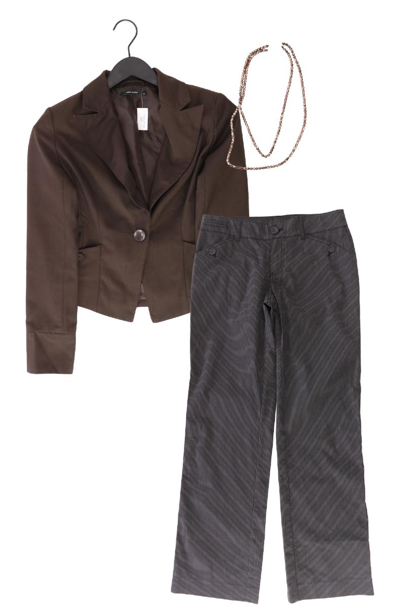 Second Hand Outfit Größe XS mit Slim Blazer in Gr. 34 und Schmuck