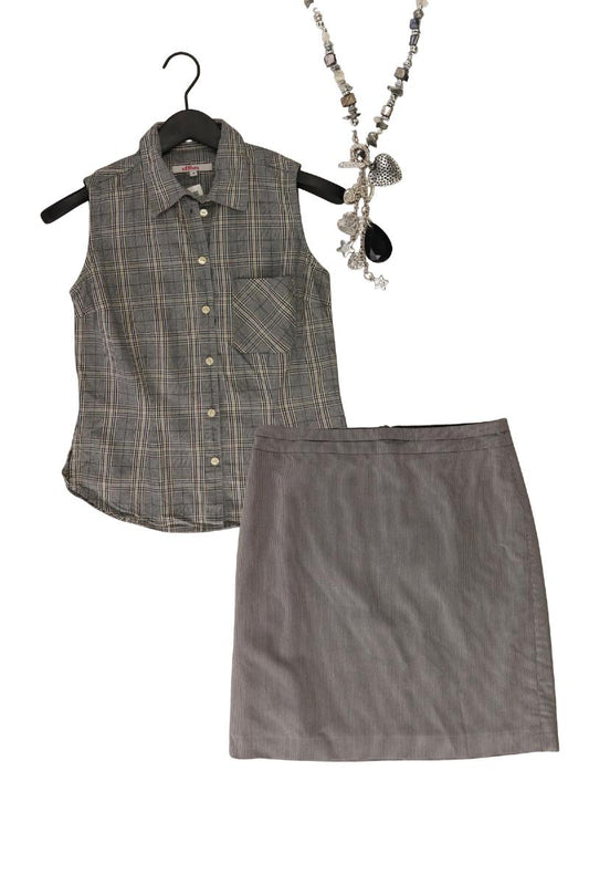 Second Hand Outfit Größe S mit s.Oliver Karobluse in Gr. 36 und Halskette