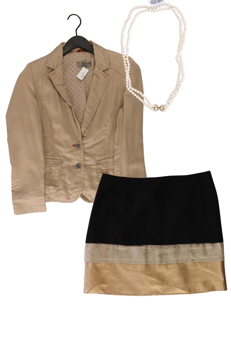 Second Hand Outfit Größe S mit comma, Regular Blazer in Gr. 36 und Halskette