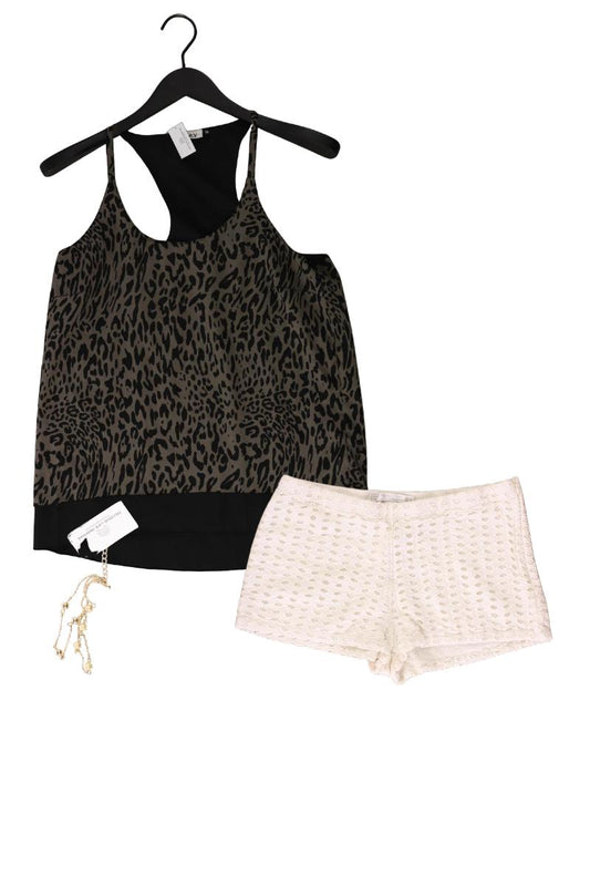 Second Hand Outfit Größe M mit Trägertop in Gr. 38, Zara Shorts in Gr. M