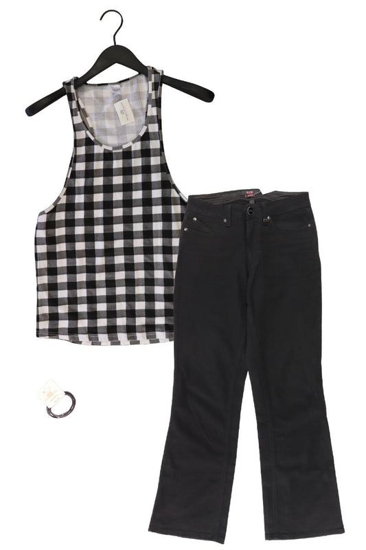 Second Hand Outfit Größe S mit Pussy Deluxe Trägertop in Gr. S und Armband