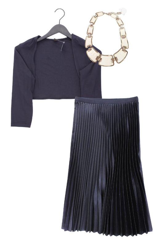 Second Hand Outfit Größe M mit Selection by s.Oliver Classic Cardigan in Gr. 38