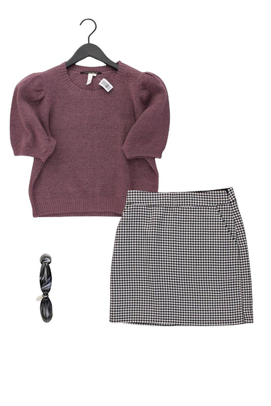 Second Hand Outfit Größe S mit QS by s.Oliver Strickshirt in Gr. S und Armband