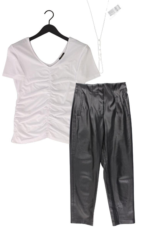 Second Hand Outfit Größe M mit More&More T-Shirt in Gr. 38 und Halskette