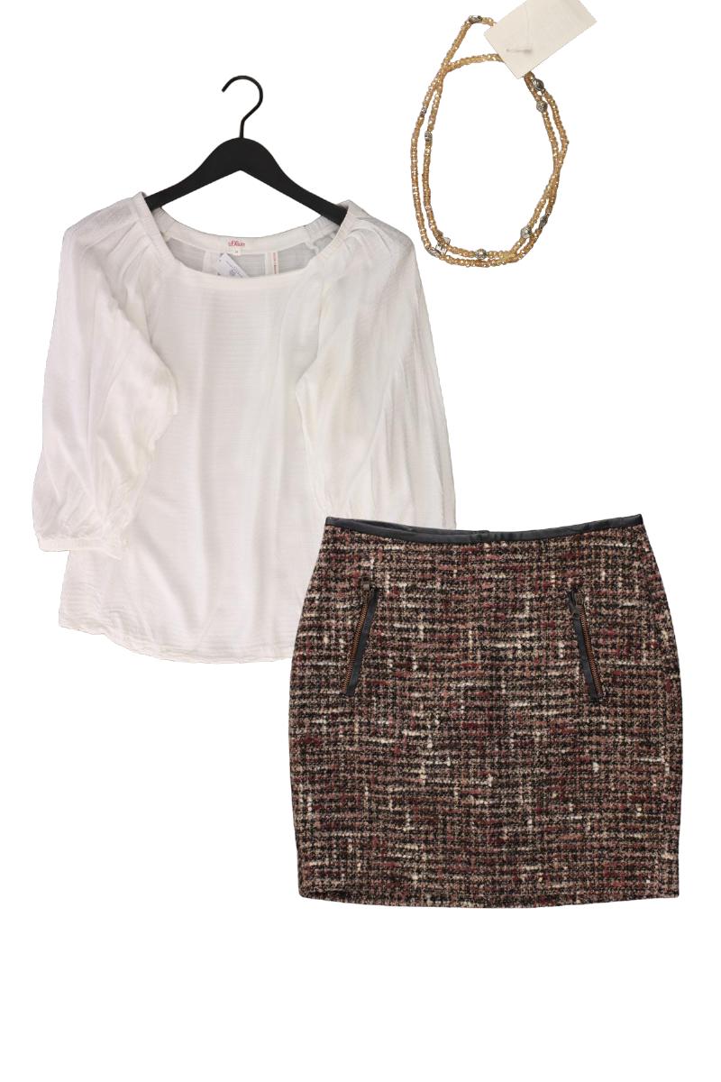 Second Hand Outfit Größe S mit s.Oliver Regular Bluse in Gr. 36 und Schmuck