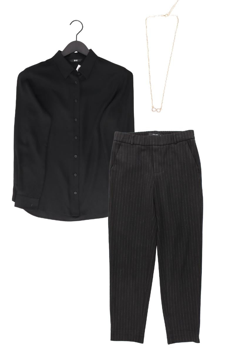 Second Hand Outfit Größe S mit Uniqlo Langarmbluse in Gr. S und Halskette