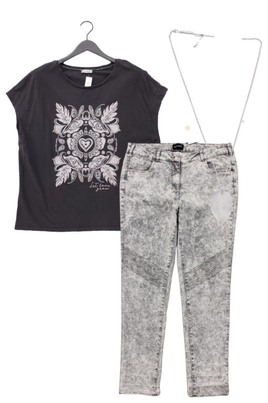 Second Hand Outfit Größe XL mit Street One Printshirt in Gr. 46 und Halskette