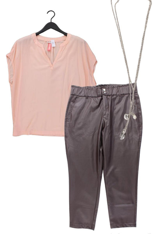 Second Hand Outfit Größe XL mit Street One Kurzarmbluse in Gr. 44 und Halskette