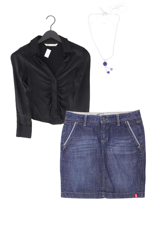 Second Hand Outfit Größe XS mit Zara Langarmbluse in Gr. XS und Halskette