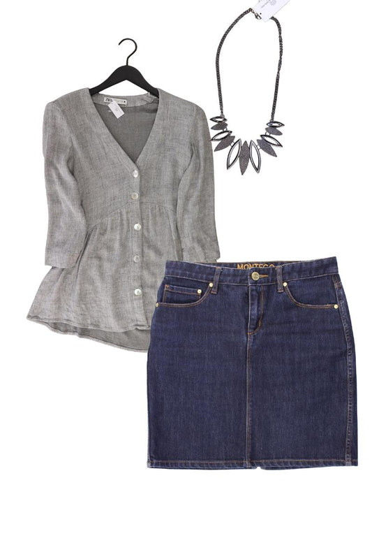 Second Hand Outfit Größe S mit Zara Regular Bluse in Gr. S und Halskette