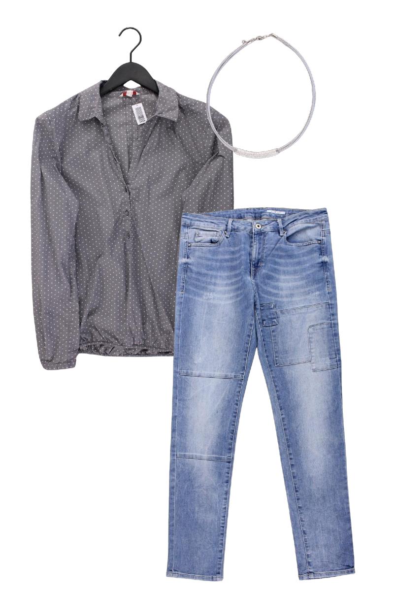 Second Hand Outfit Größe M mit Esprit Langarmbluse in Gr. 38 und Halskette
