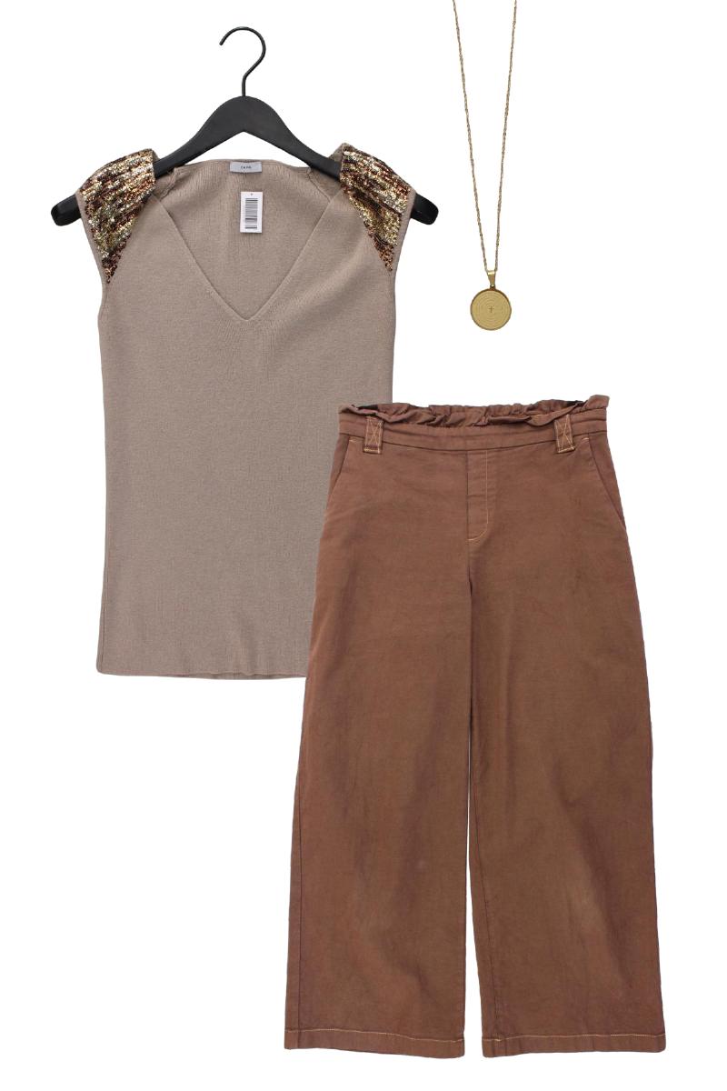Second Hand Outfit Größe S mit ZAPA Trägertop in Gr. S und Halskette