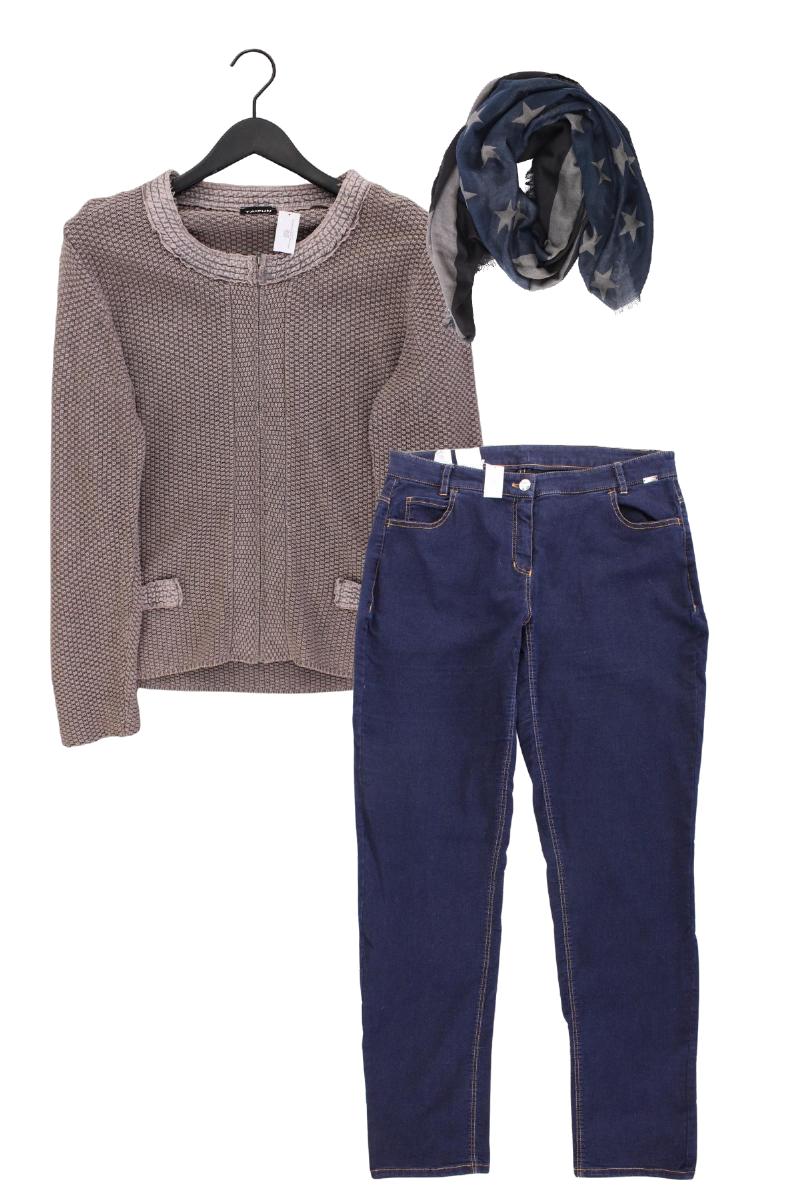 Second Hand Outfit Größe XL mit Taifun Strickjacke in Gr. 44 und Tuch