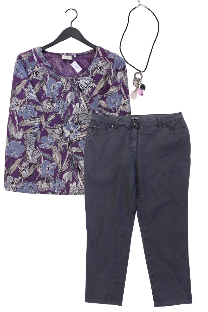 Second Hand Outfit Größe XXL mit Printshirt in Gr. XXL und Halskette