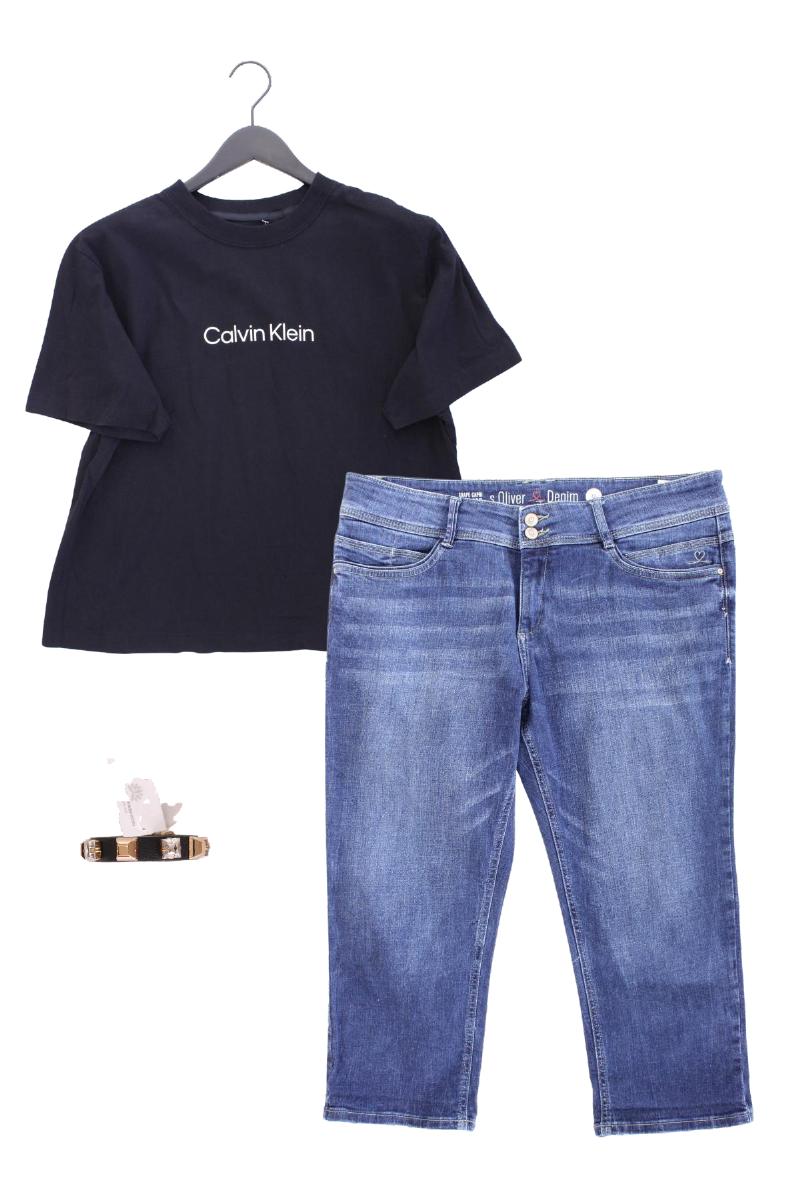 Second Hand Outfit Größe L mit Calvin Klein Printshirt in Gr. L und Armband