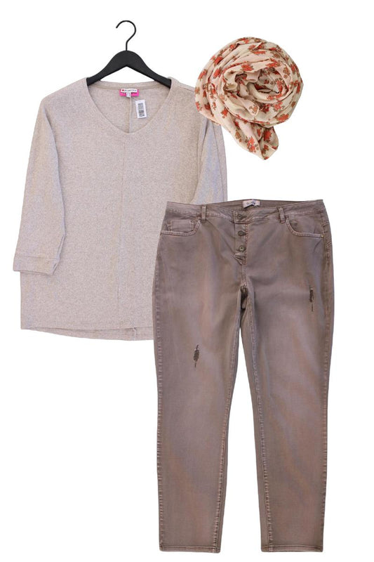 Second Hand Outfit Größe XL mit Street One Feinstrickpullover in Gr. 46 und Tuch