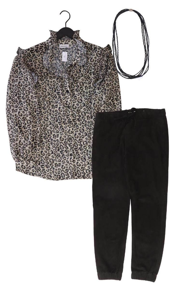 Second Hand Outfit Größe M mit Judith Williams Rüschenbluse in Gr. 40