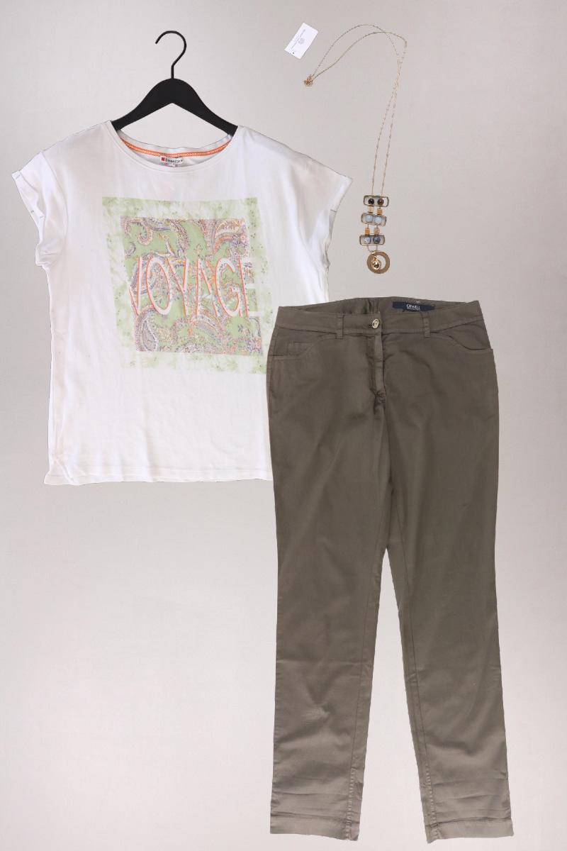 Second Hand Outfit Größe M mit Street One Printshirt in Gr. 40 und Halskette