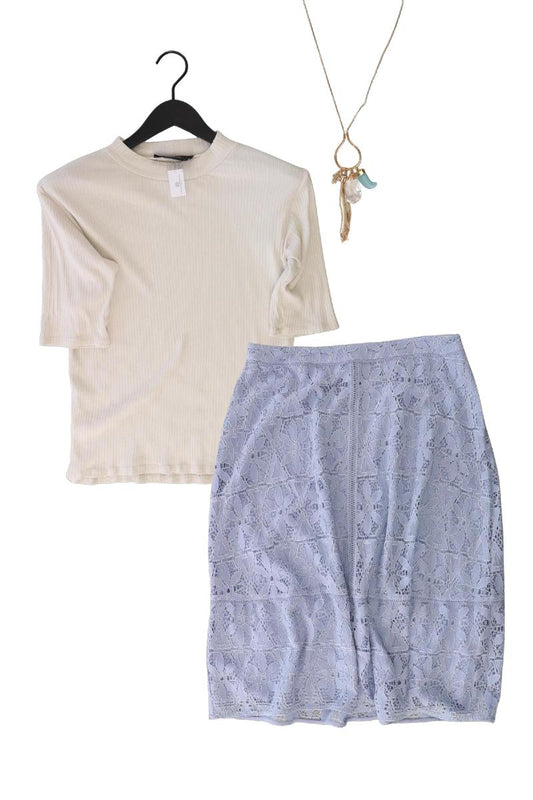 Second Hand Outfit Größe XL mit Hallhuber T-Shirt in Gr. XL und Halskette