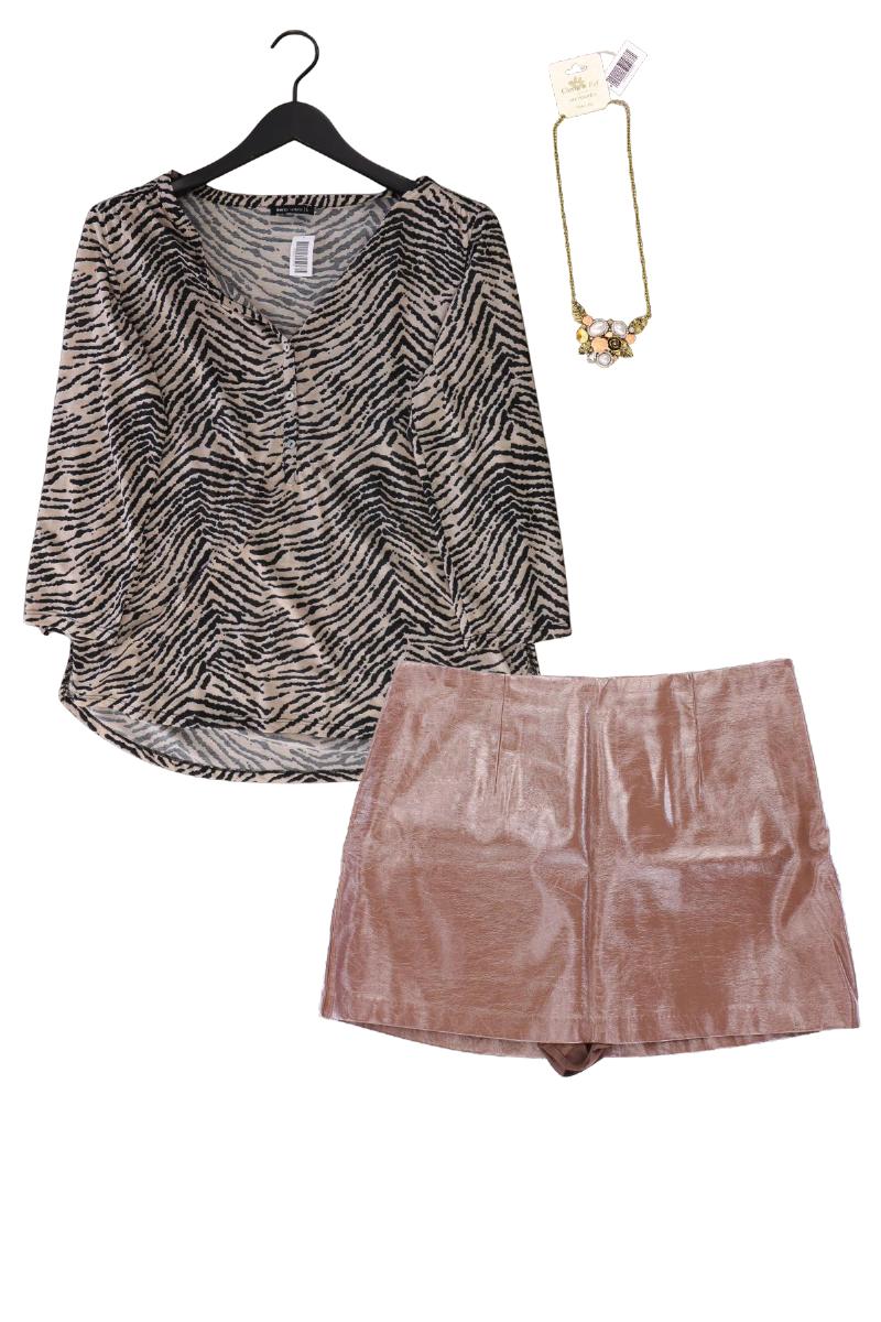 Second Hand Outfit Größe L mit Encuentro Oversize-Bluse in Gr. L und Halskette