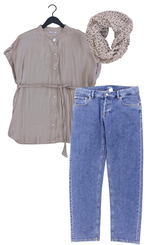 Second Hand Outfit Größe M mit Kurzarmbluse in Gr. M und Tuch