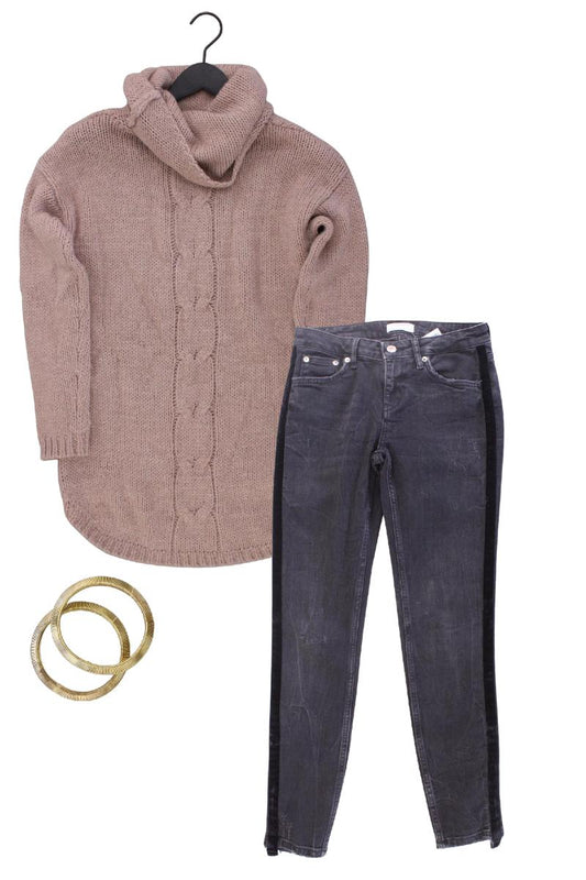 Second Hand Outfit Größe S mit Review Zopfpullover in Gr. S und Armband