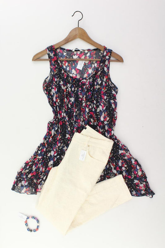 Second Hand Outfit Größe XS mit Tom Tailor Rüschentop in Gr. 34, Hose in Gr. 34