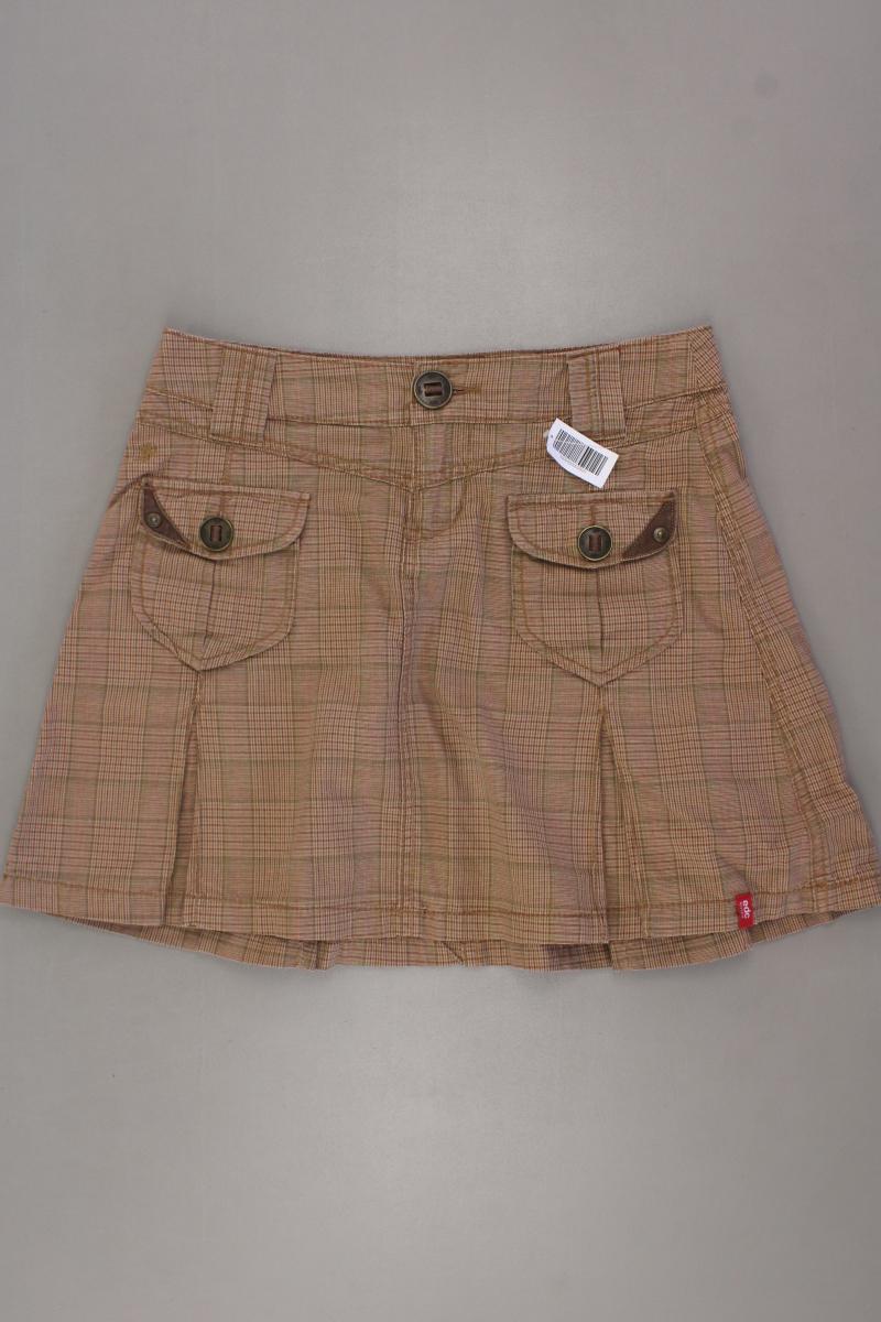 Second Hand Outfit Größe XS mit Street One Rüschentop in Gr. 34 und Halskette