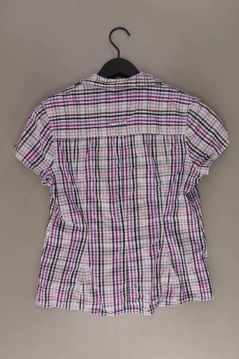 Second Hand Outfit Größe M mit Street One Karobluse in Gr. 38 und Halskette