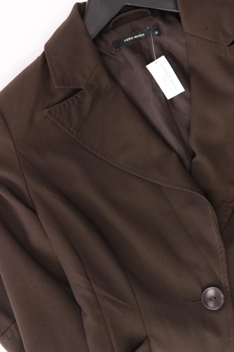 Second Hand Outfit Größe XS mit Slim Blazer in Gr. 34 und Schmuck