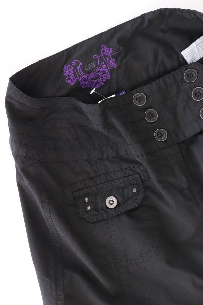 Second Hand Outfit Größe S mit More&More Spitzenbluse in Gr. 36 und Halskette