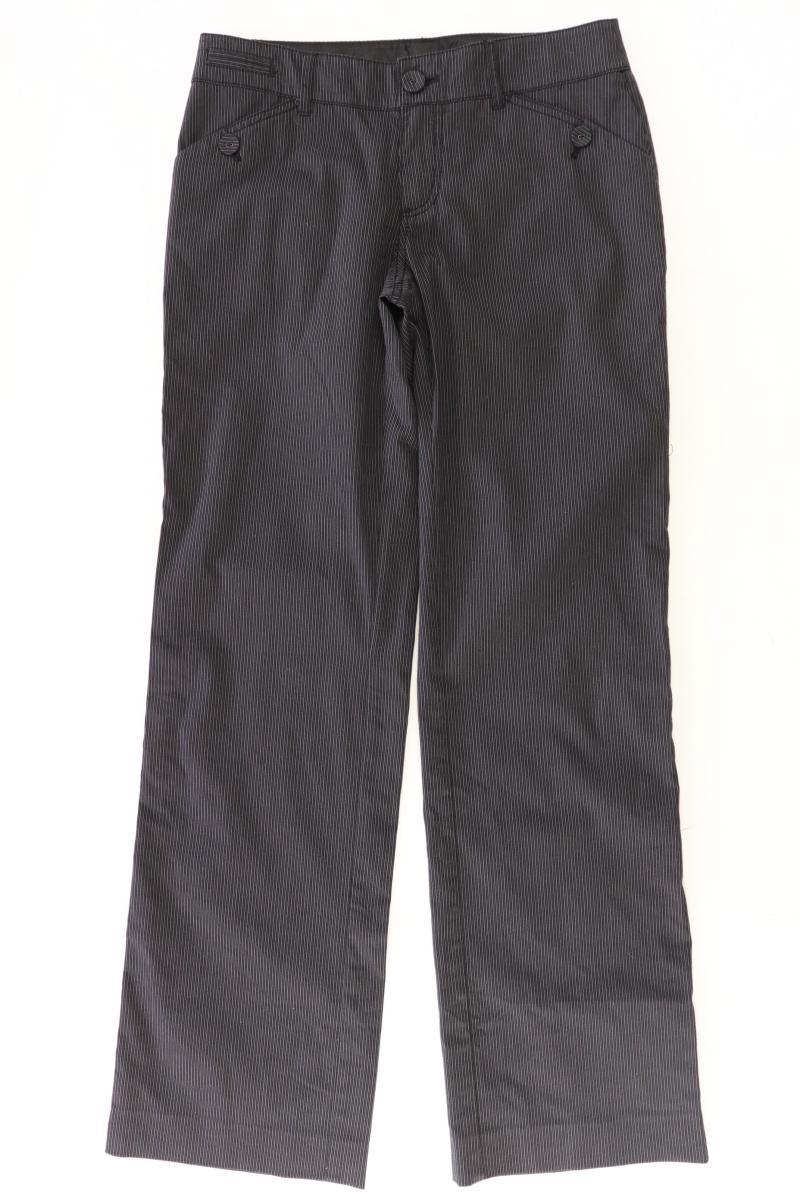 Second Hand Outfit Größe XS mit Slim Blazer in Gr. 34 und Schmuck