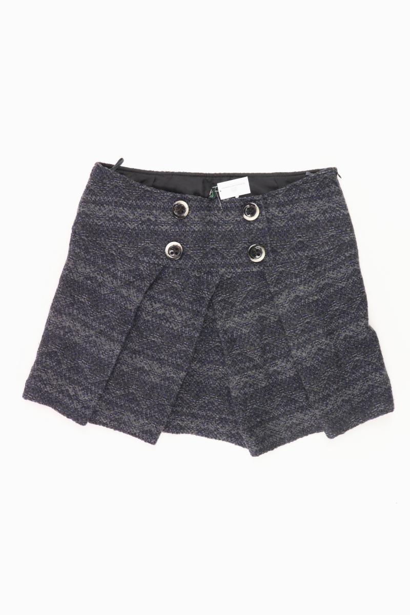 Second Hand Outfit Größe M mit Street One Karobluse in Gr. 38 und Halskette