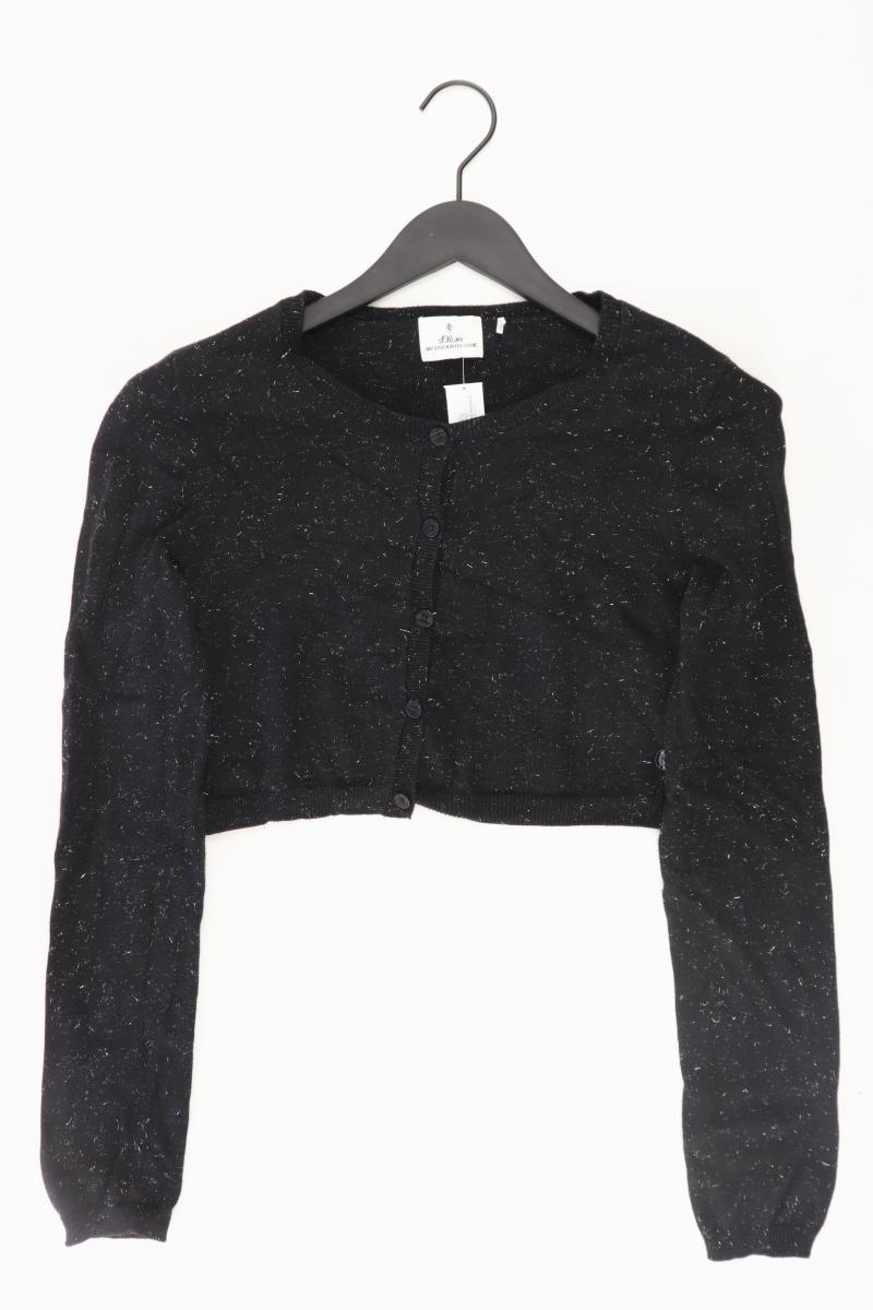 Second Hand Outfit Größe S mit s.Oliver Strickjacke in Gr. S und Halskette