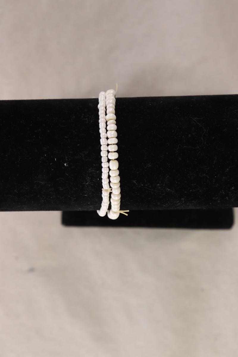 Second Hand Outfit Größe M mit Street One Spaghetti-Top in Gr. 38 und Armband