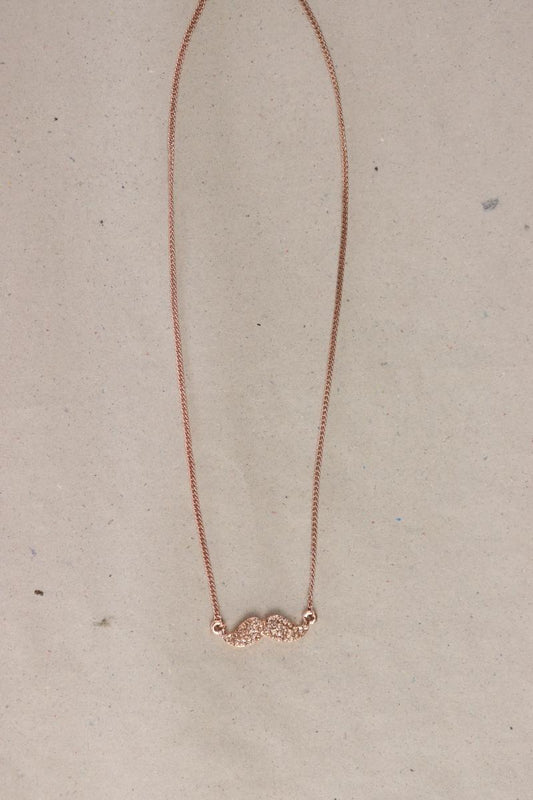 Halskette mit Bartanhänger gold