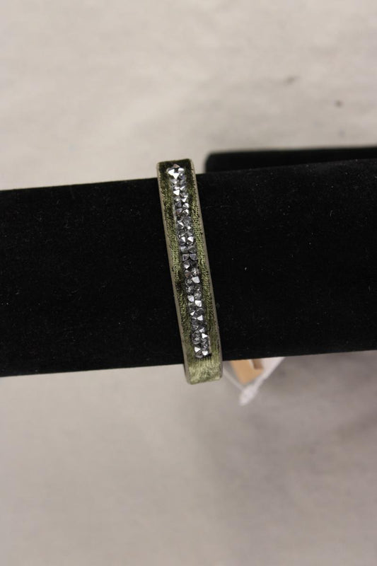 Juleeze Armband neu mit Etikett olivgrün