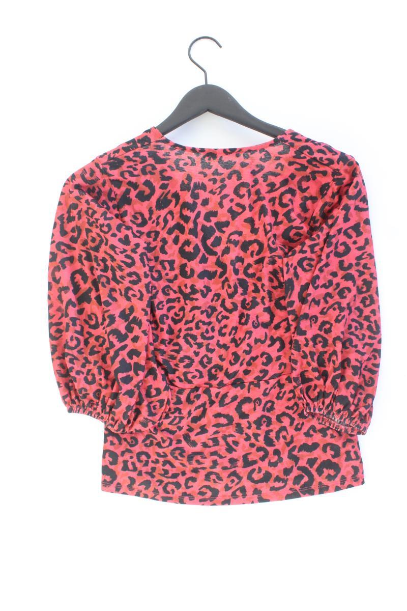 Second Hand Outfit Größe S mit LC Waikiki Printshirt in Gr. S und Halskette